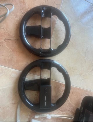 Nintendo Wii U Negra + Accesorios