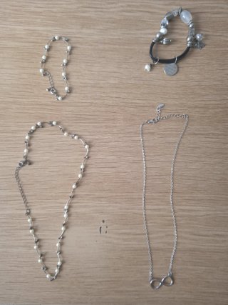 Lote Bisutería Vestido Maniquí