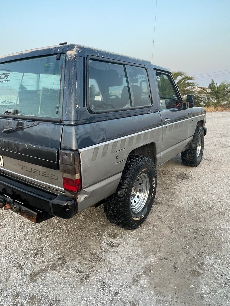 Nissan Patrol 1990 - foto 1