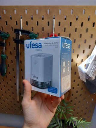 Dispensador alcohol Ufesa DM45P