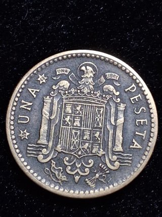 1 Peseta 1946 Franco Caudillo España Estrella 48