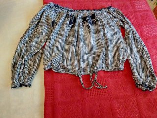 Lote 10 prendas: pantalón, falda, camiseta