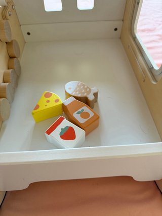 Andador correpasillos cocina madera