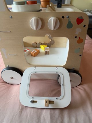 Andador correpasillos cocina madera
