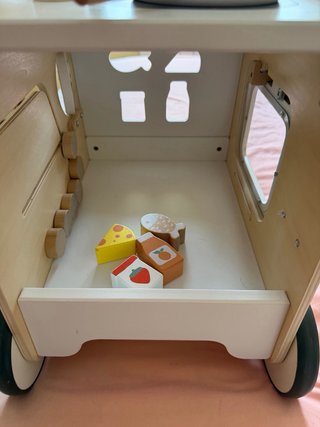 Andador correpasillos cocina madera