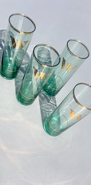 Vasos vintage dorados y verdes años 60