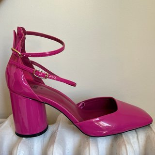 Zapatos Zara tacón ancho fucsia charol T40
