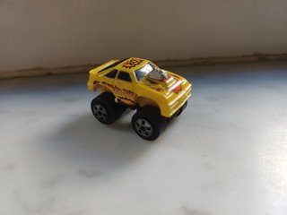Mini Monster Truck Giallo Road Champs 1987