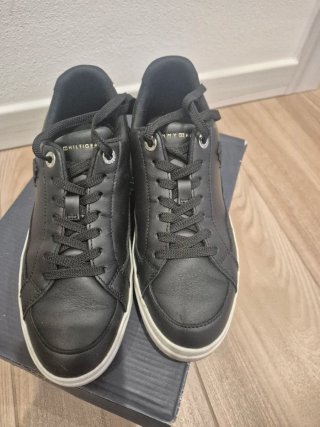 Scarpe Tommy Hilfiger nere donna