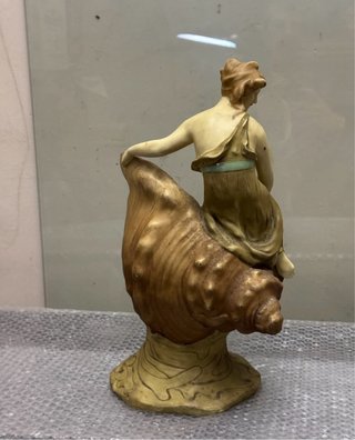 Statua Royal Dux Vintage