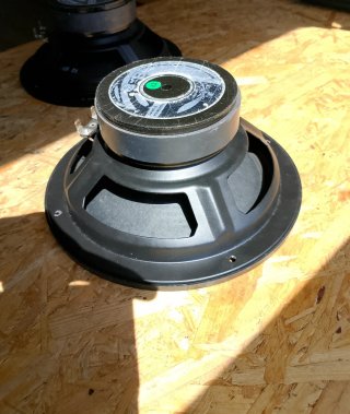 Altavoces Das Audio B-8
