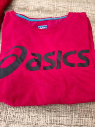 Pack 3 Camisetas Levi's, Fila y Asics Talla S