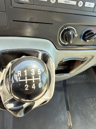 *Ford Transit 2011*2.2TDCI*CAJA ABIETA BASCULANTE*