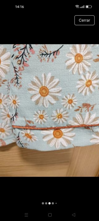 Pijama floral sin estrenar