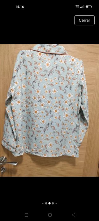 Pijama floral sin estrenar