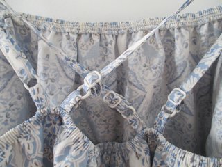 Crop top Shein S volantes estampado