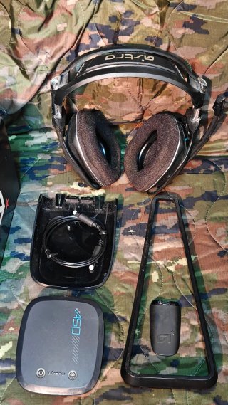 Astro gaming A50 Gen 1 Wireless + MixAmp