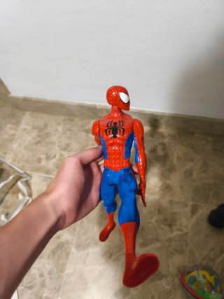 Figuras Hulk, Spiderman y Capitán América