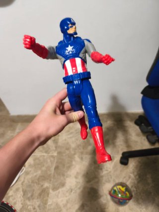 Figuras Hulk, Spiderman y Capitán América