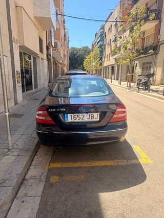 Mercedes-Benz  CLK 2003 con GLP