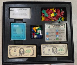 Giochi da Tavolo Vintage: Società Costruttrici e Monopoly