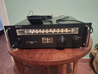 Amplificatore Sanyo DCA 401 Vintage + radio FM401