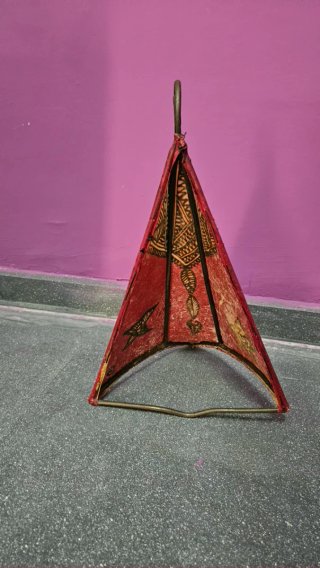 Aplique Marroquí Piel Rojo y Metal