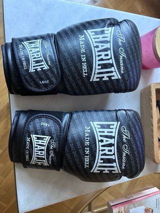 Guantes de boxeo Charlie The Insane