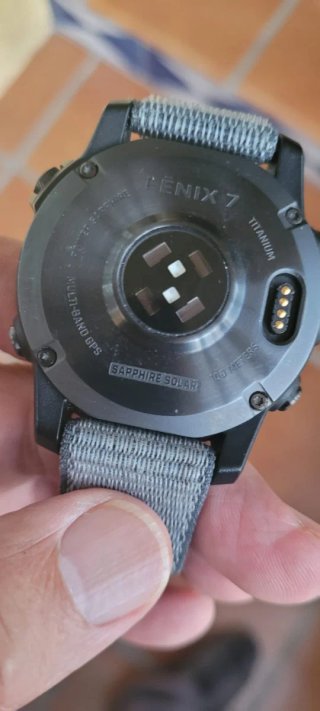Reloj Garmin Fénix 7 Sapphire titanio Solar