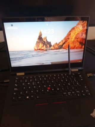 Lenovo Thinkpad Yoga i5 8GB 512GB Táctil 2 en 1
