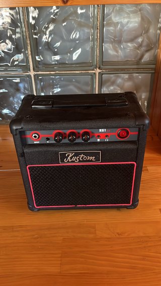 Amplificador guitarra Kustom KG1 2.0 10W + cable