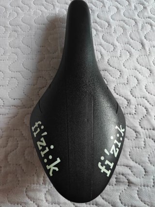 Sillín Fizik Arione R1 Negro