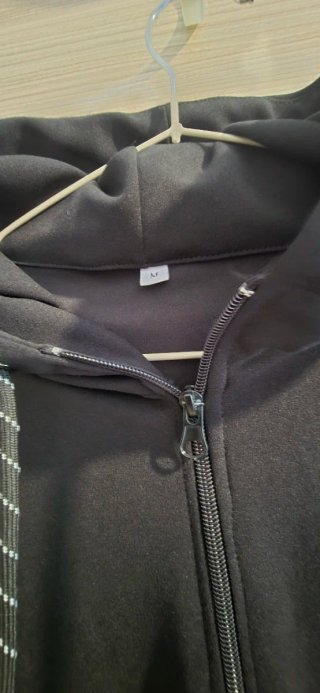 Sudadera larga Nike negra con capucha
