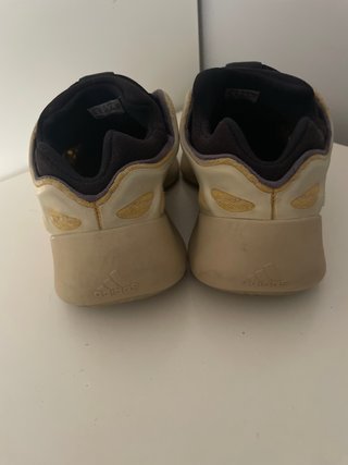 Adidas Yeezy 700 Talla 42 Beige Amarillo