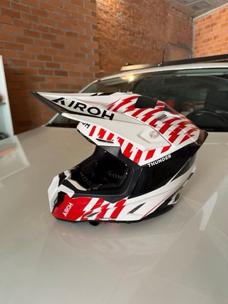 Casco Airoh Twist 3 Thunder Red Gloss L