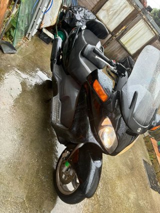 Suzuki Burgman 650 Executive Negra