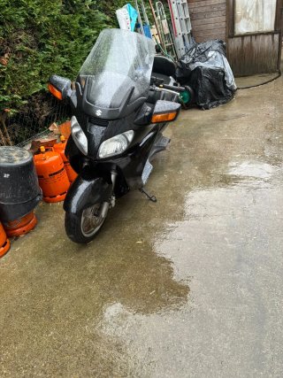 Suzuki Burgman 650 Executive Negra