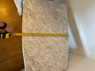 Mesa antigua estilo Luis XV mármol y madera dorada