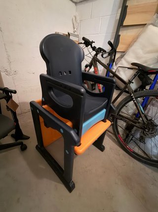 Trona de plástico para bebé