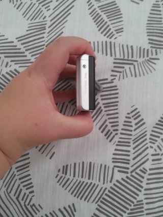 Sony Cyber-shot DSC-W180 + funda Hello Kitty