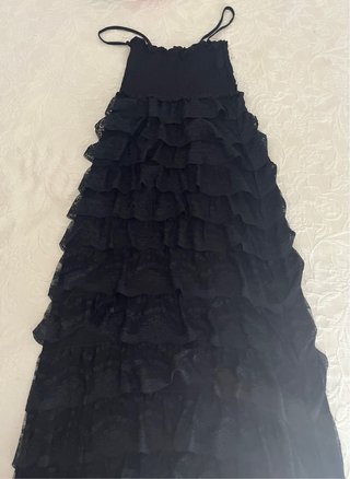 Vestido Almatrichi volantes negro