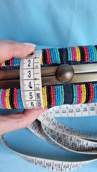 Bolso de mano Zara con abalorios