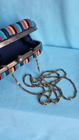 Bolso de mano Zara con abalorios