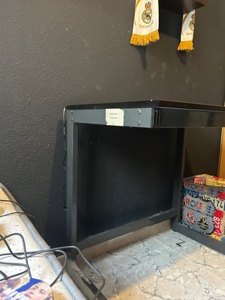 Mesa de estudio metálica y madera