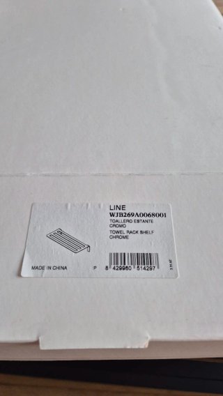 Estantería Toallero Cosmic Line Metal Plata