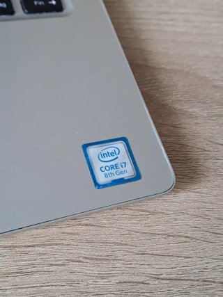 Portátil Dell  i7