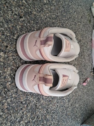 Zapatos Puma Mujer Blanco y Rosa