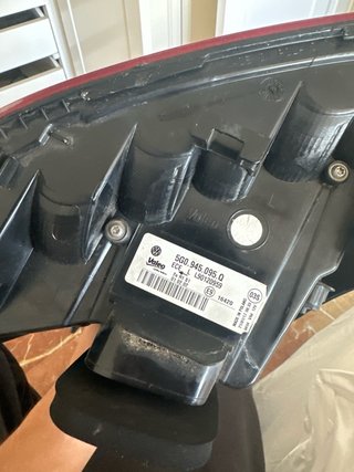 Piloto Trasero Izquierdo Golf 7 / 7.5