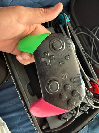 Nintendo Switch V1 serie XAJ70+ Funda y Accesorios