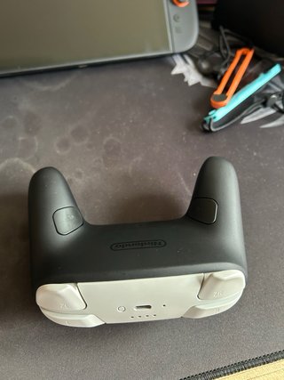 Nintendo Switch + Mando Nintendo oficial pro 2